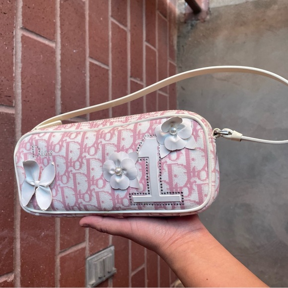 Christian Dior Pink Monogram Shoulder Bag - Picture 14 of 17